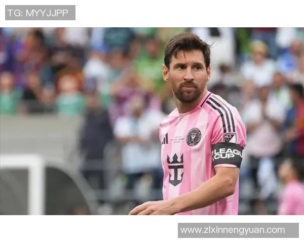 著名足球明星频频遭遇毒奶事件引发球迷热议与反思