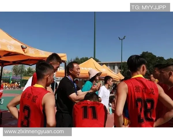 广州篮球队拼搏历程揭秘努力与荣耀交织的锦标赛之旅 广州篮球队拼搏历程揭秘努力与荣耀交织的锦标赛之旅