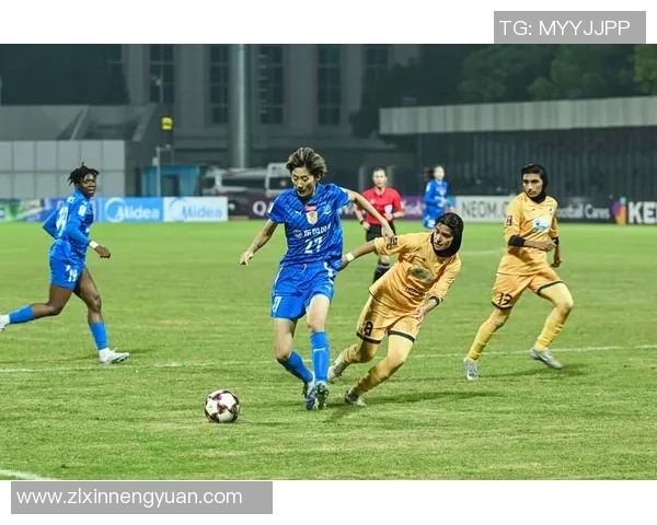 武汉足球队耐力变革引发热议球迷期待新赛季的精彩表现与突破