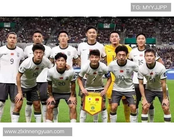 深圳足球队在邀请赛中以95分稳居积分榜首位展现强劲实力 深圳足球队在邀请赛中以95分稳居积分榜首位展现强劲实力